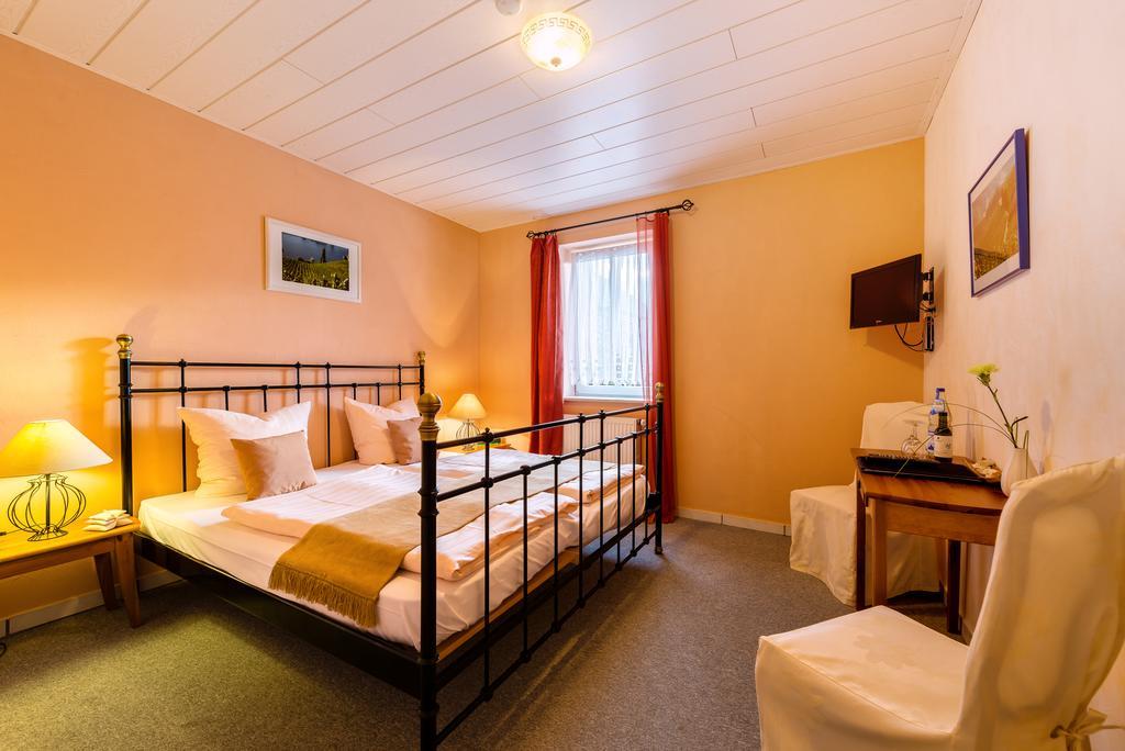 Moselhotel Ludwigs Köwerich Oda fotoğraf