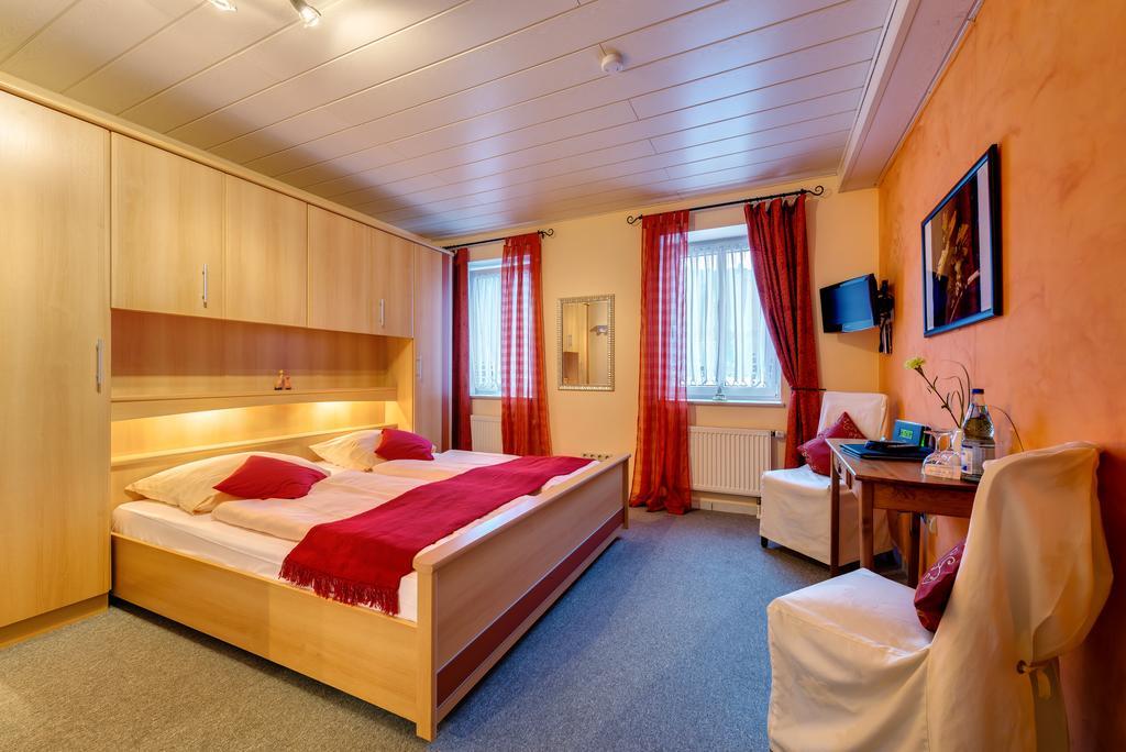 Moselhotel Ludwigs Köwerich Oda fotoğraf